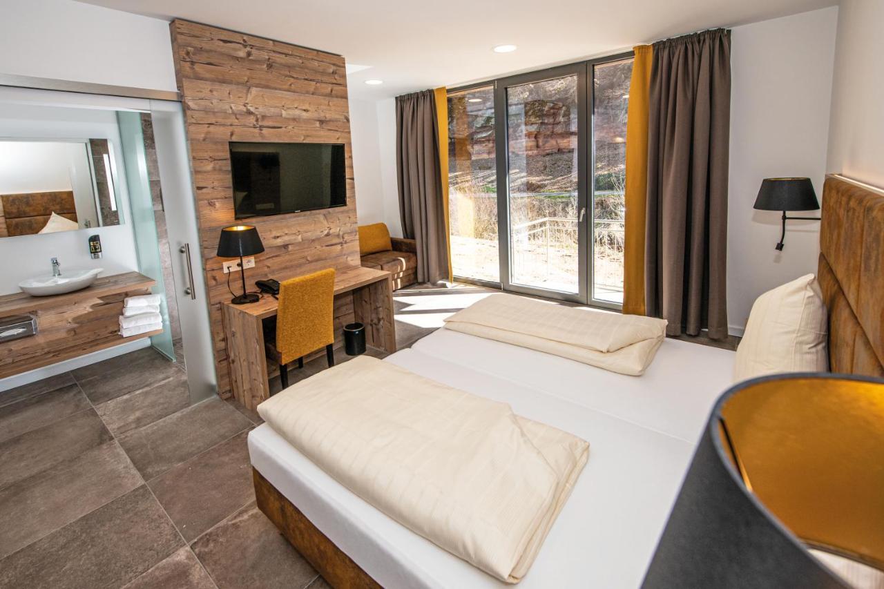 Landhotel Weihermuehle Thaleischweiler-Froschen Dış mekan fotoğraf